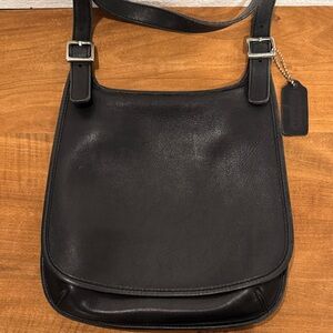 Vintage Coach Hippie flap 9135 Bag  lack Leather Made in the United States